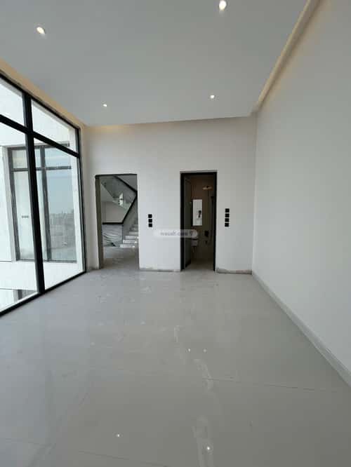 6 bedroom villa in Al Mahdiyyah 4