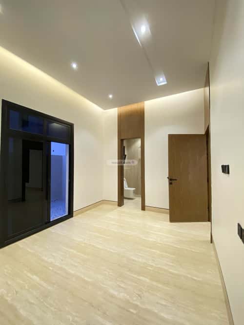 6 bedroom villa in Al Mahdiyyah 3