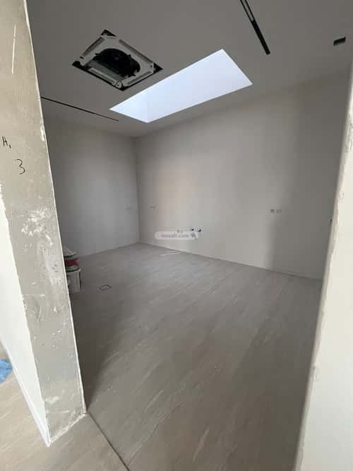 فيلا 7 غرف في المهدية 5