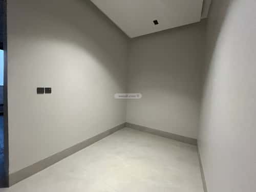 6 bedroom villa in Al Mahdiyyah 3