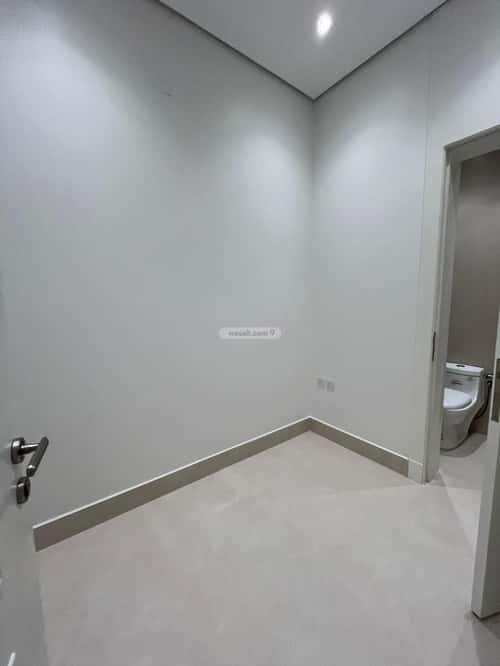 6 bedroom villa in Al Mahdiyyah 4