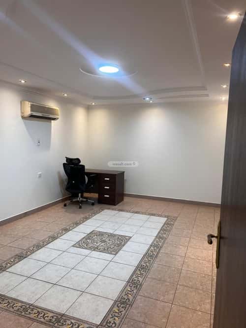 4 bedroom villa in Al Rabwa, Riyadh 17