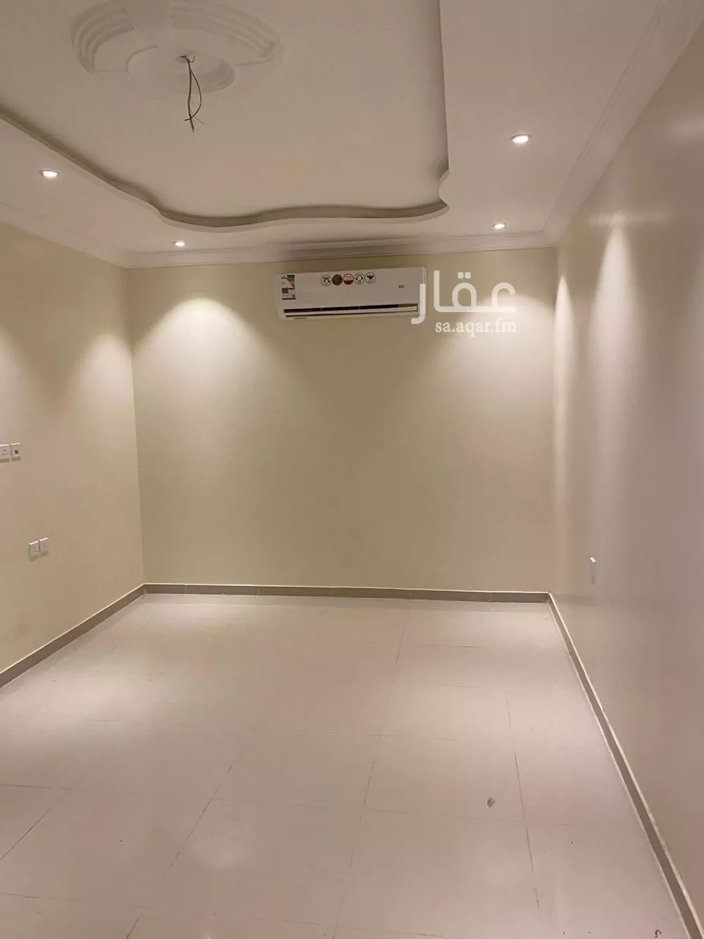 3 bedroom apartment in Muraykh 7