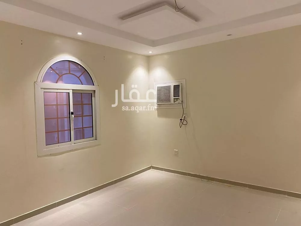 3 bedroom apartment in Muraykh 9