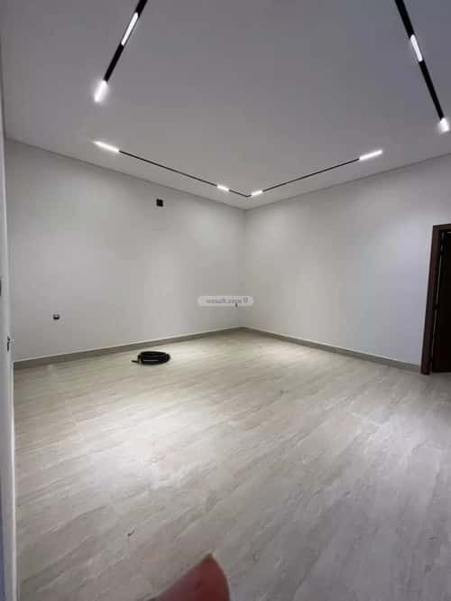 5 bedroom villa in Al Mahdiyyah 8