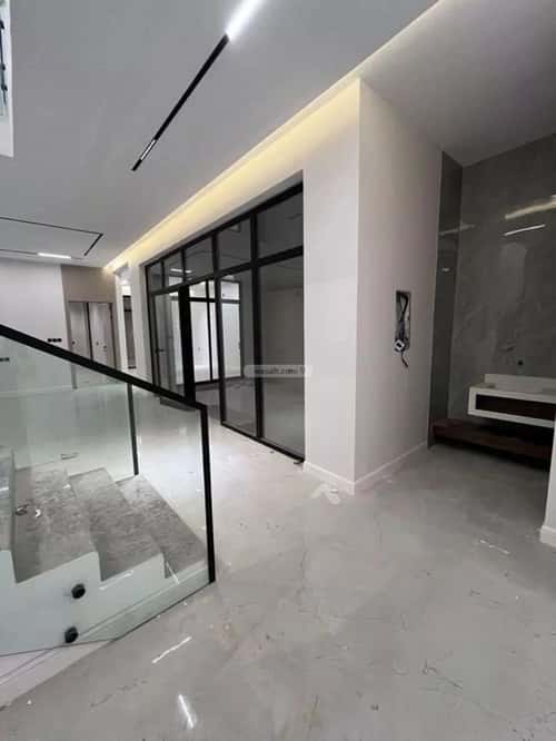 5 bedroom villa in Al Mahdiyyah 9