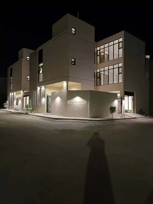 6 bedroom villa in Al Mahdiyyah 12