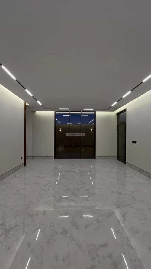 5 bedroom villa in Al Mahdiyyah 6