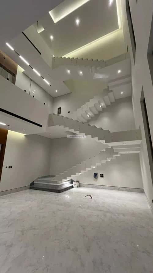 5 bedroom villa in Al Mahdiyyah 5