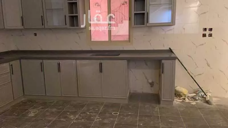 فيلا 7 غرف في طيبة 7