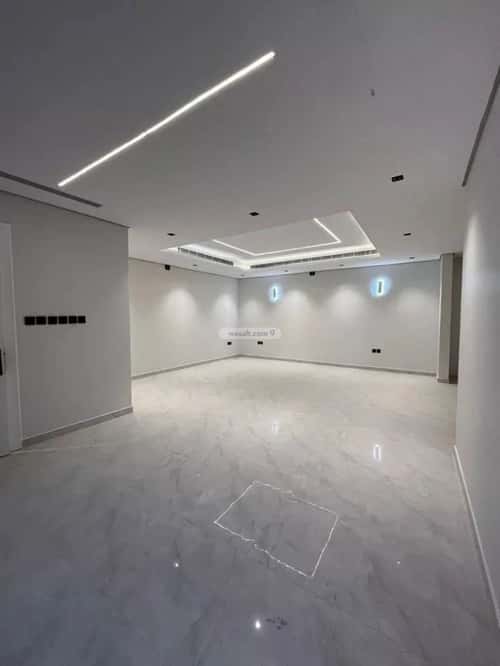 6 bedroom villa in Al Mahdiyyah 3