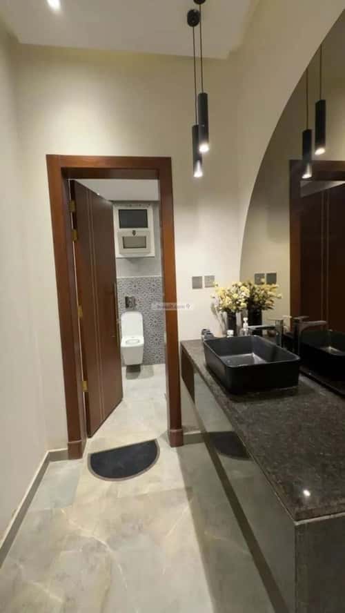 فيلا 7 غرف في النرجس 2