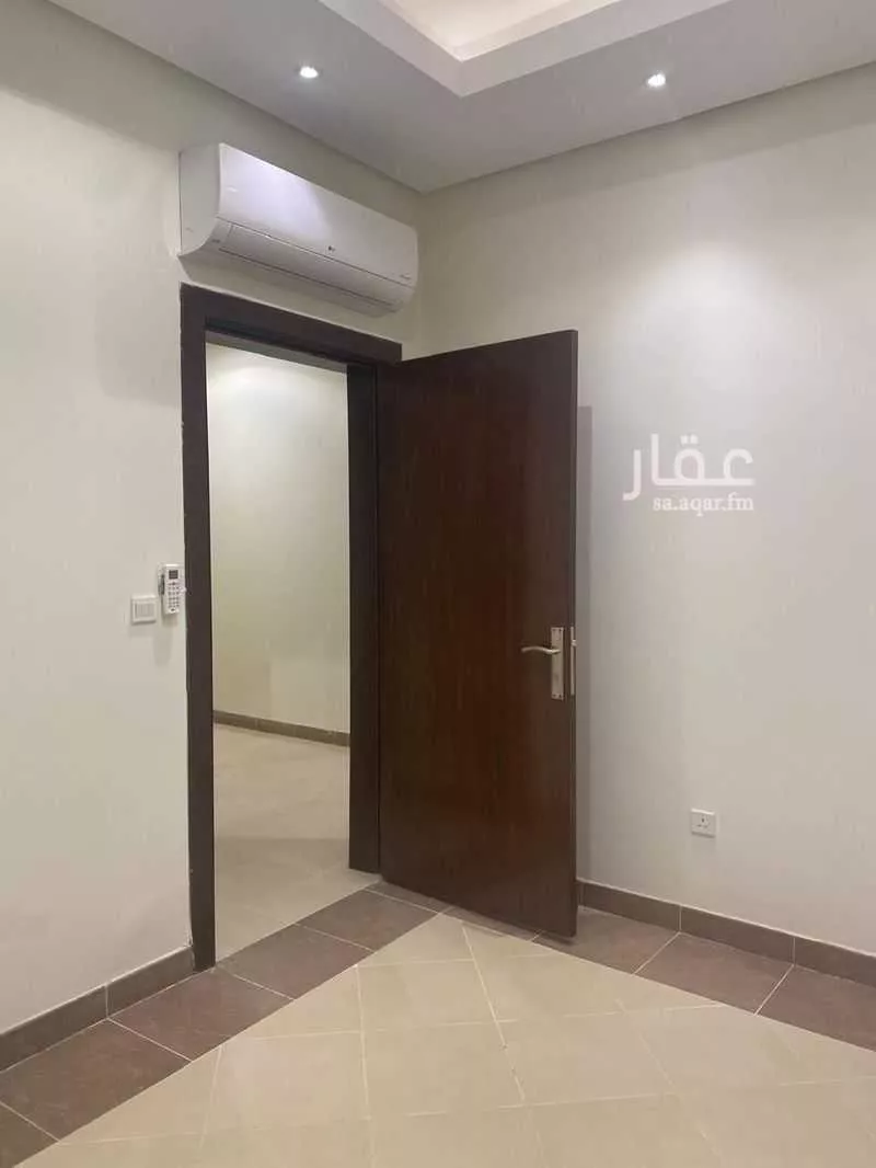 شقة 3 غرف في الملقا 10