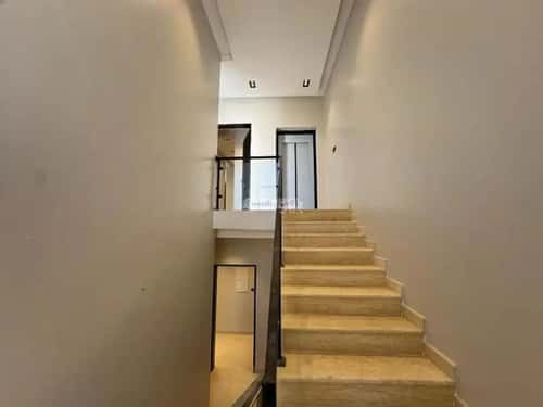 3 bedroom floor in Al Yarmouk 2