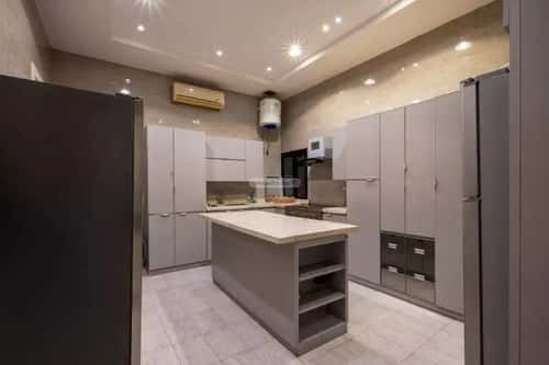 8 bedroom villa in Al Aridh 4