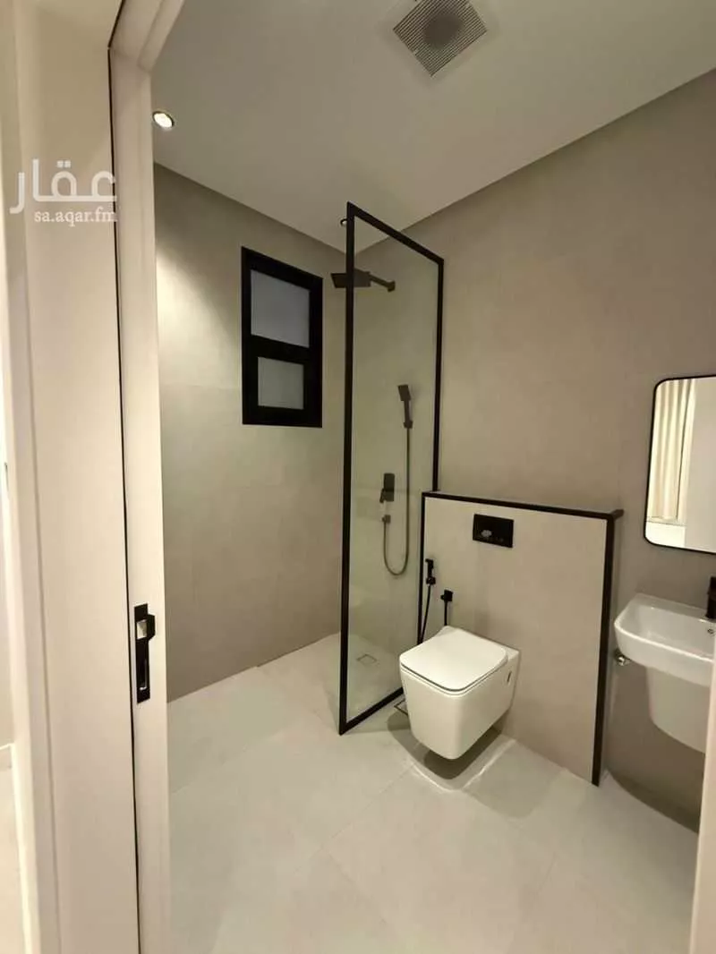 3 bedroom apartment in Al Qairawan 5