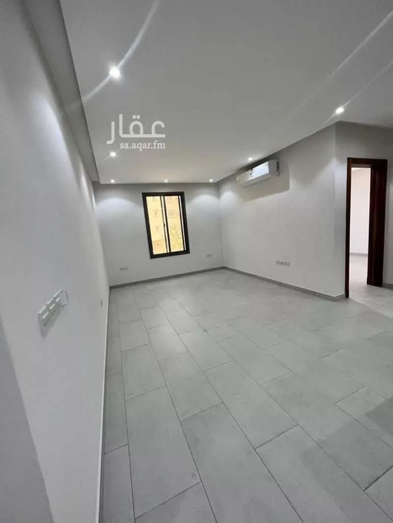 4 bedroom apartment in Qurtubah 8