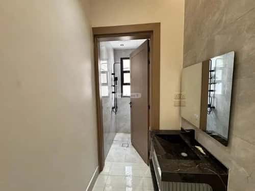 4 bedroom floor in Al Janadriyah 8