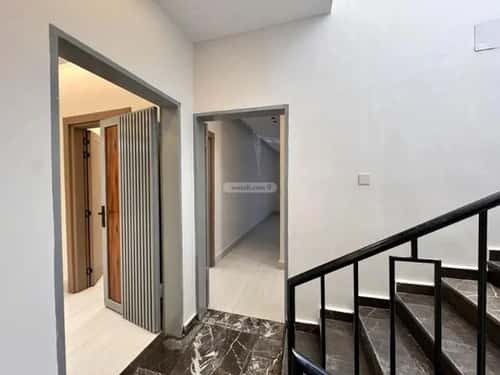 4 bedroom floor in Al Janadriyah 14