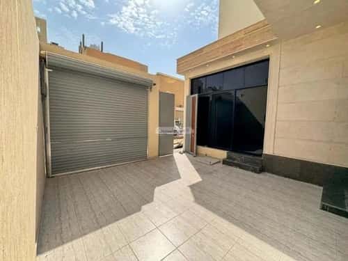 4 bedroom floor in Al Janadriyah 5