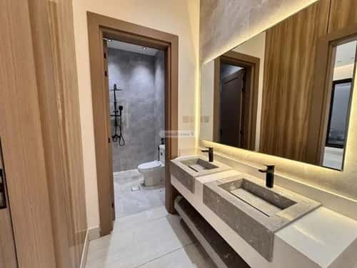 4 bedroom floor in Al Janadriyah 6