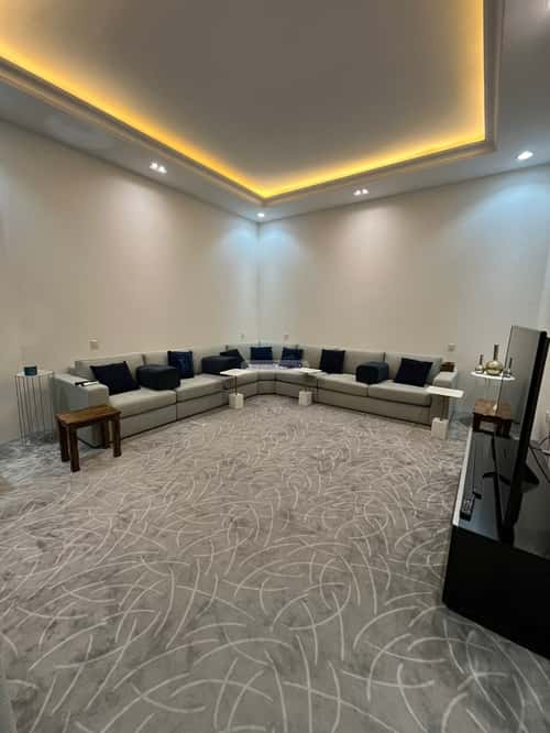 6 bedroom villa in Al Mahdiyyah 2