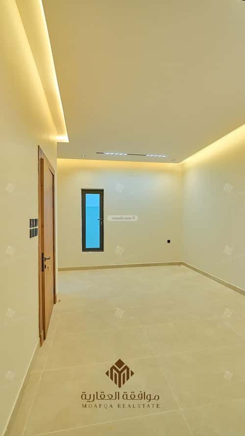 6 bedroom villa in Al Mahdiyyah 3