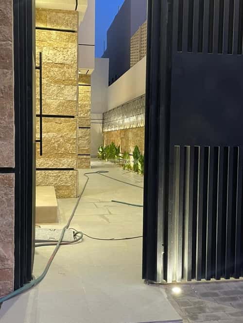 4 bedroom villa in Al Mahdiyyah 4