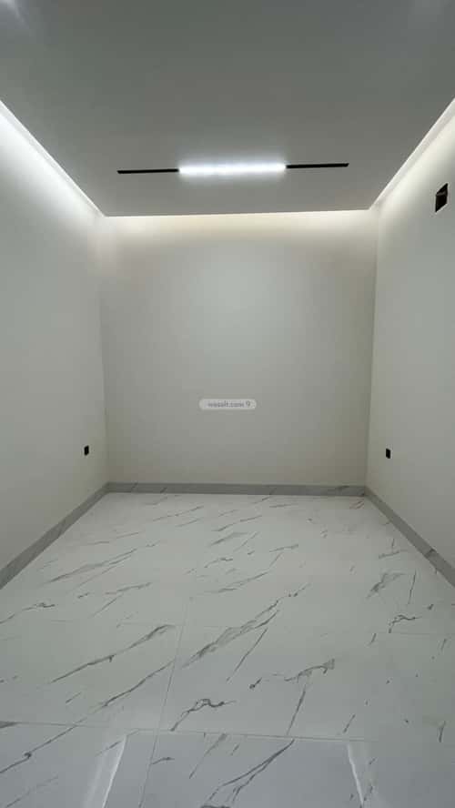 6 bedroom villa in Al Mahdiyyah 4