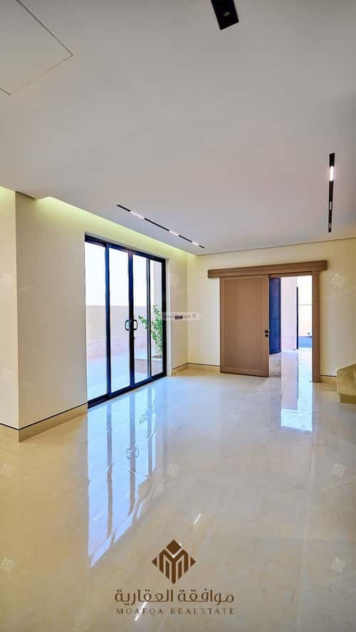 5 bedroom villa in Al Mahdiyyah 16