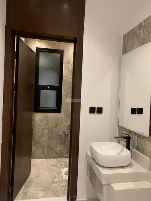 4 bedroom apartment in Al Janadriyah 4