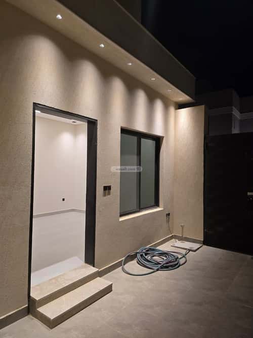 3 bedroom floor in Al Janadriyah 2