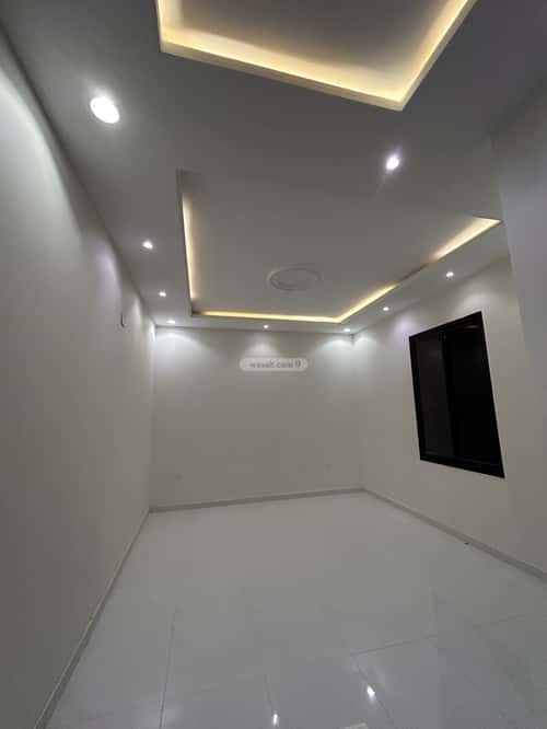 10 bedroom villa in Dhahrat Laban 2