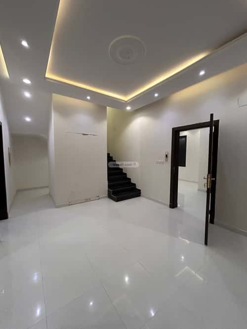 10 bedroom villa in Dhahrat Laban 11