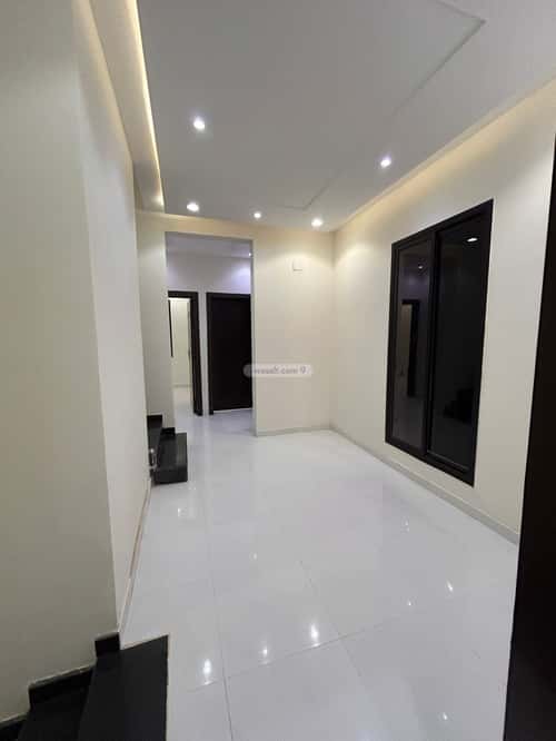 10 bedroom villa in Dhahrat Laban 5