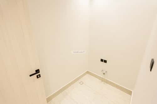 4 bedroom apartment in Dhahrat Laban 10