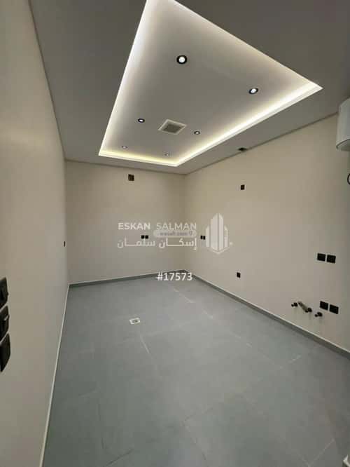 6 bedroom floor in Badr 4