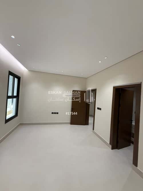 8 bedroom villa in Al Rimal 7
