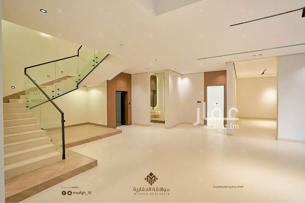 5 bedroom villa in Al Mahdiyyah 24