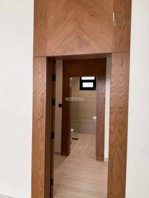 4 bedroom floor in Dhahrat Laban 12