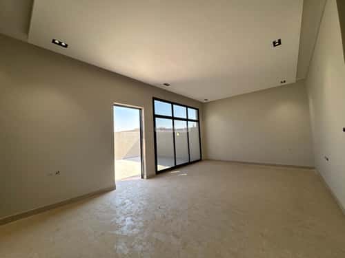 5 bedroom villa in Al Rimal 7