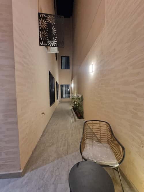 5 bedroom floor in Badr 1