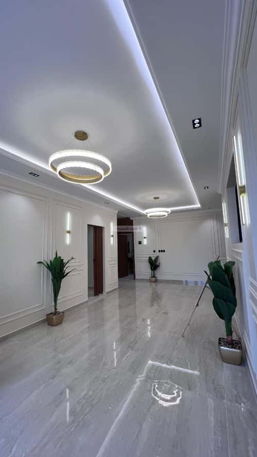 3 bedroom apartment in Al Hazm 8