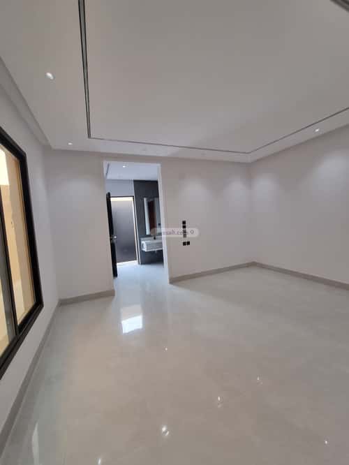 3 bedroom floor in Tuwaiq 11
