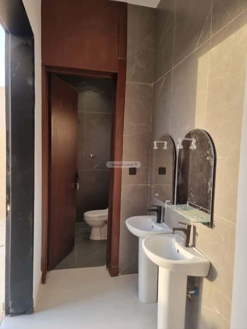 3 bedroom floor in Tuwaiq 5