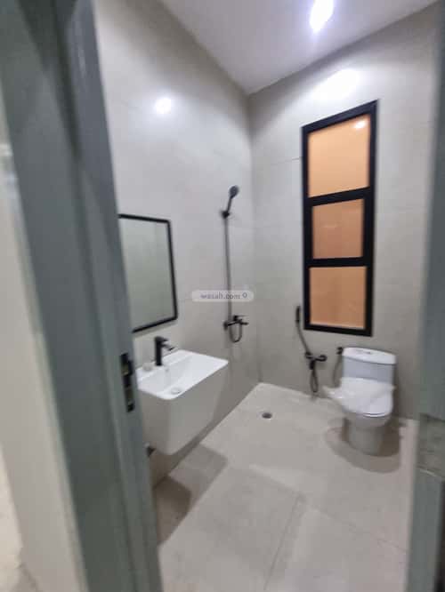 5 bedroom floor in Okaz 3