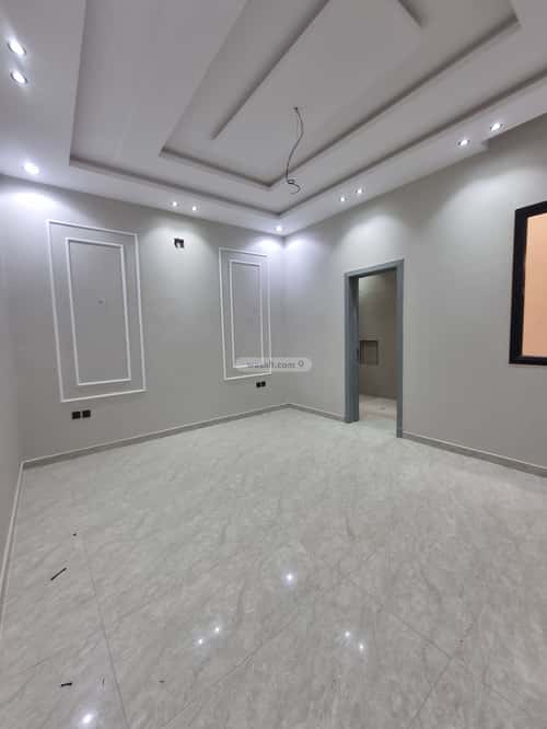5 bedroom floor in Okaz 15