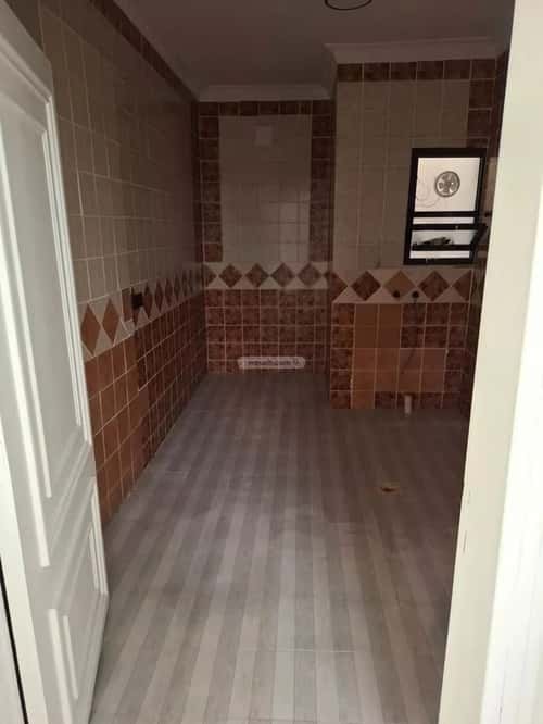 5 bedroom villa in Ad Dar Al Baida 9