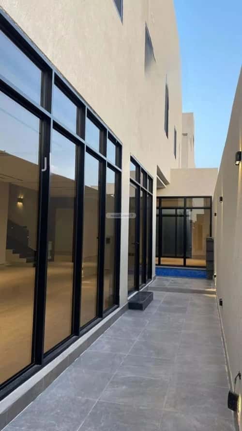 دور 3 غرف في العارض 5