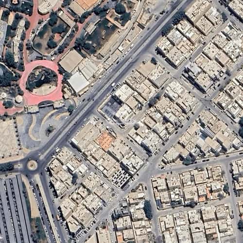 3 bedroom floor in Al Malaz 11